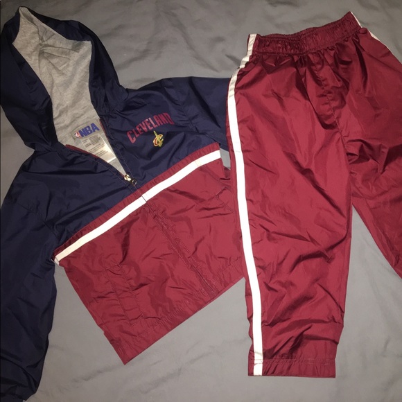 cavs tracksuit